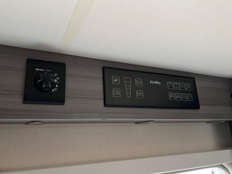 Hobby Optima Ontour 65 HFL fransbed, airco, hefbed  foto: 19