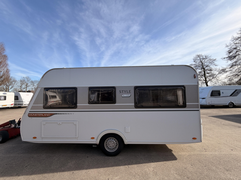 LMC Style 410 D Mover+Markise+Fahrrad+Vorzelt Foto: 2