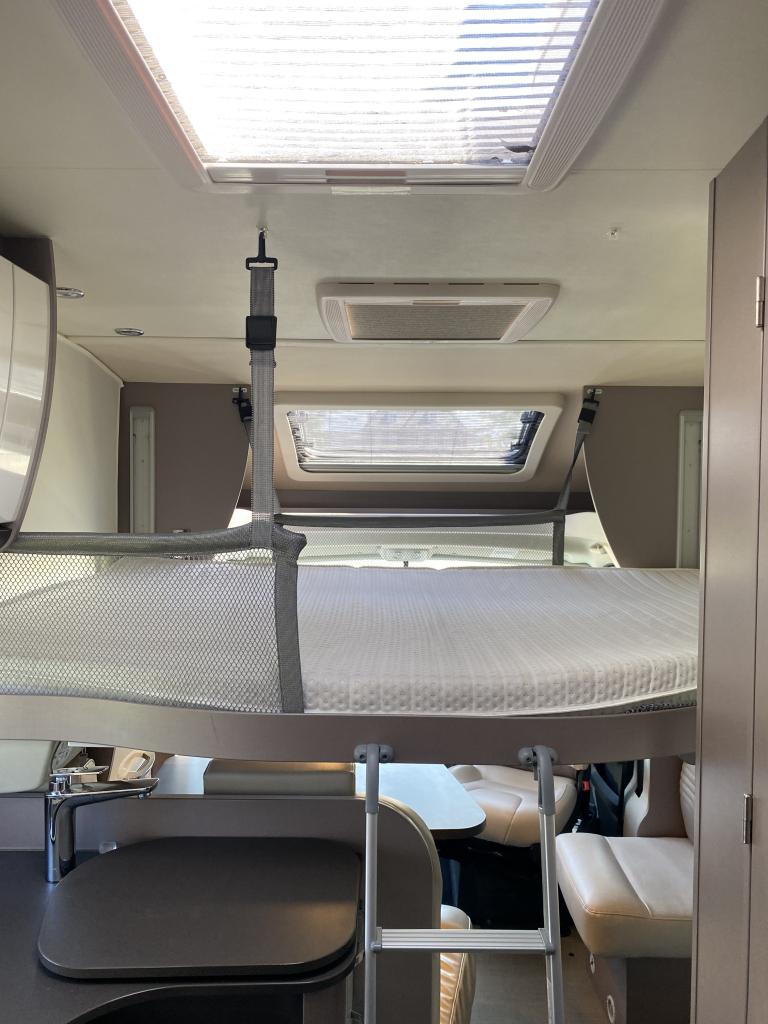 Bürstner AUTOMAAT Lyseo Harmony Line 690 G Half-integraal, Motor-airco, Enkele-bedden, Hefbed, Garage, Halve-treinzit, Draaistoelen, Bj. 2021 Marum  foto: 16