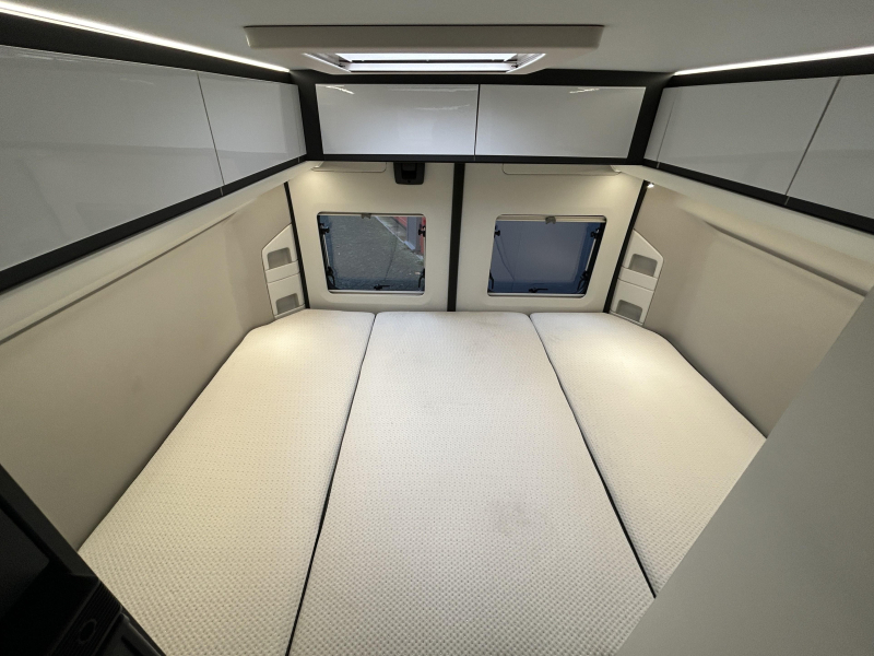 Adria Twin Supreme 600 SPB Tow bar, awning, camera photo: 16