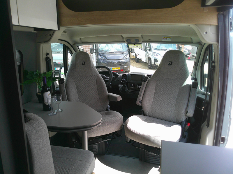 Dethleffs Globetrail 640 for sale after rental period photo: 3