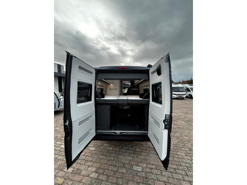 Adria Twin Supreme 640 SLB Bekleding Leer  foto: 3