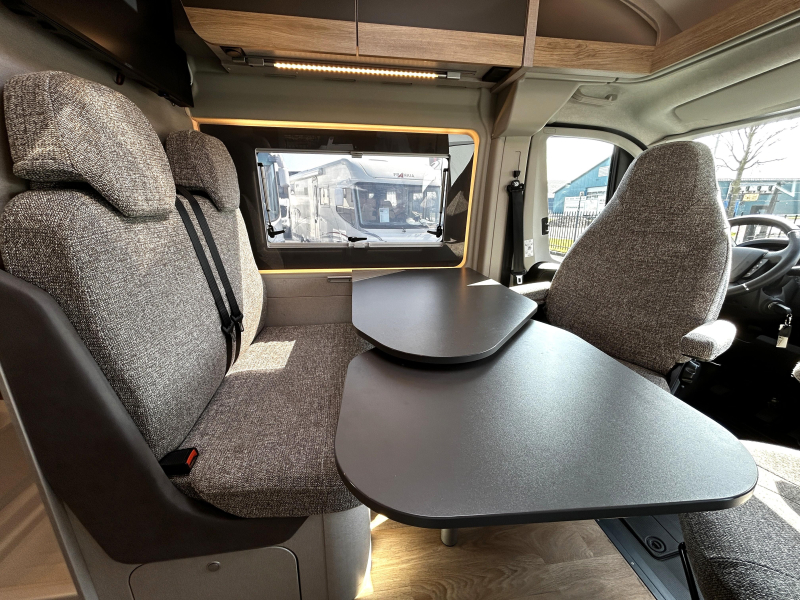 Globecar Globescout Dwarsbed/2023/BTW/Euro-6  foto: 16