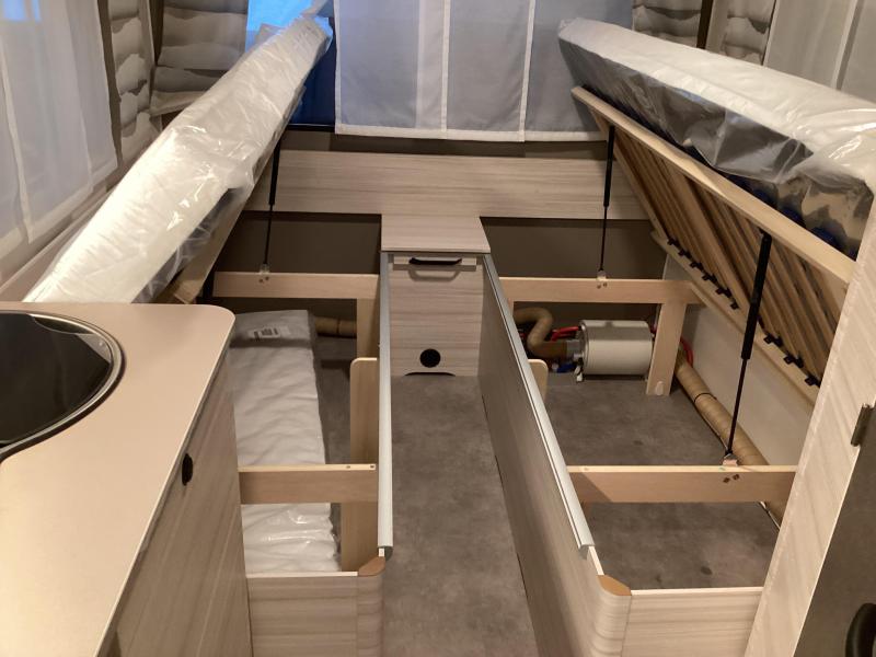 Dethleffs C'Joy Active 460 LE model 2026 