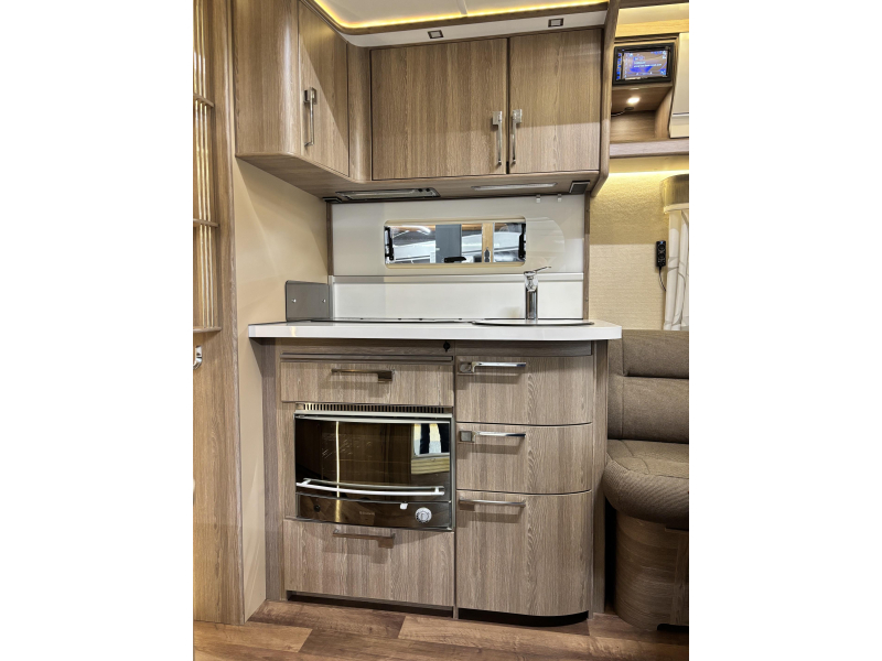 Kabe Royal 560 GLE Camas individuales foto: 12