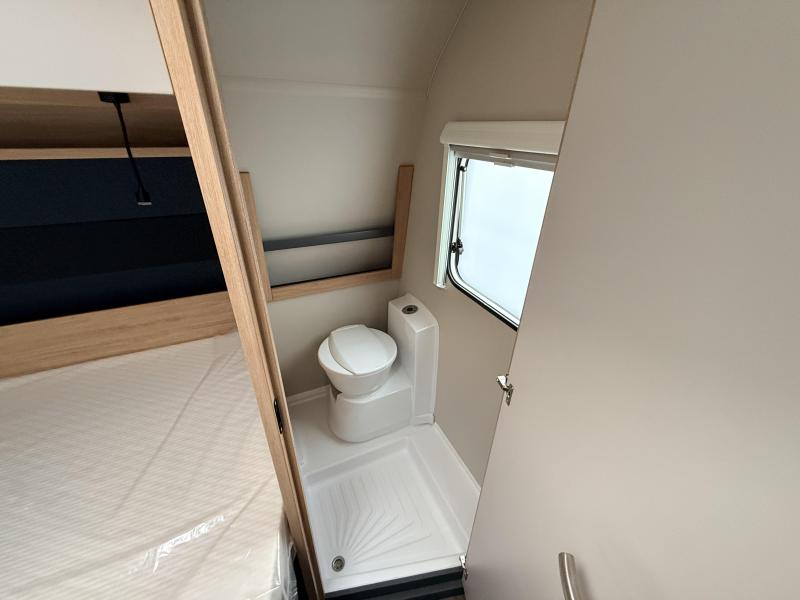 Knaus Sport 450 FU foto: 8