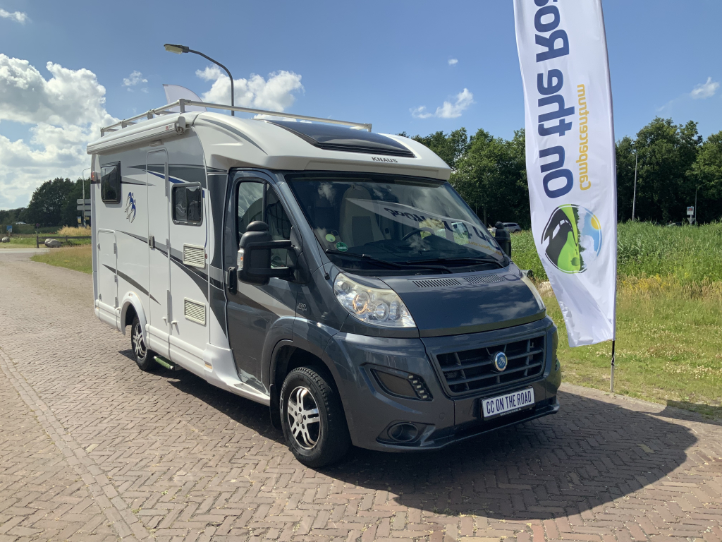 Knaus Van Ti 600 2.3 130 CV Semi-integral, Cama transversal, Asientos de tren, Asientos giratorios, etc. A&ntilde;o 2013 Camper centrum on the road Marum