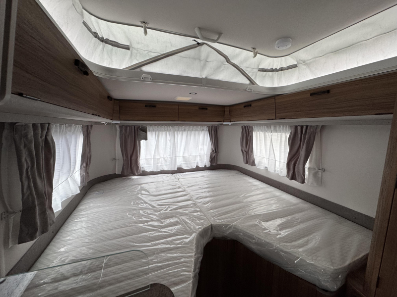Eriba Touring 542 Foto: 5