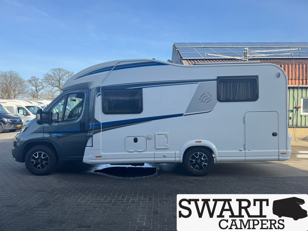 Knaus Skywave 650 MEG, Enkele bedden Hefbed foto: 5