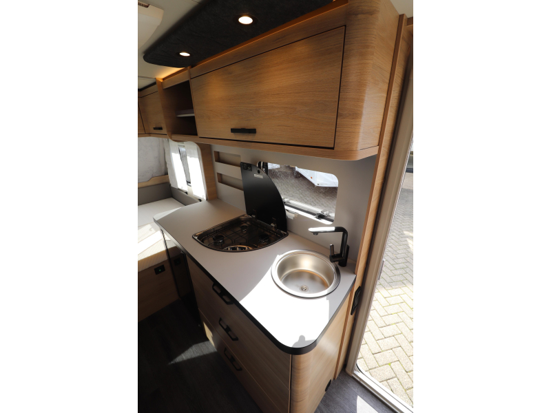 Weinsberg CaraOne 420 QD Modelo 2026 Cama Transversal 887 foto: 11