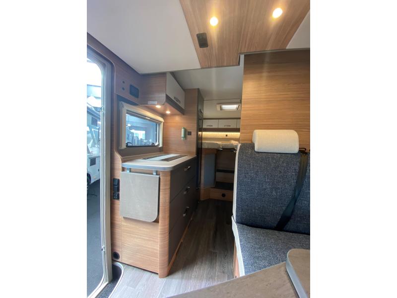 Weinsberg CaraSuite 650 MEG  foto: 6