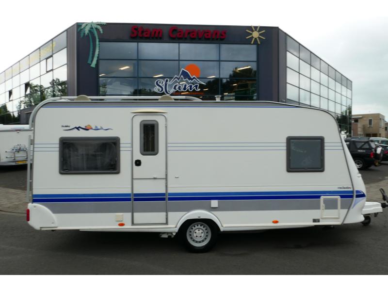Hobby Exclusive 495 UFE incl. mover en voortent  foto: 0