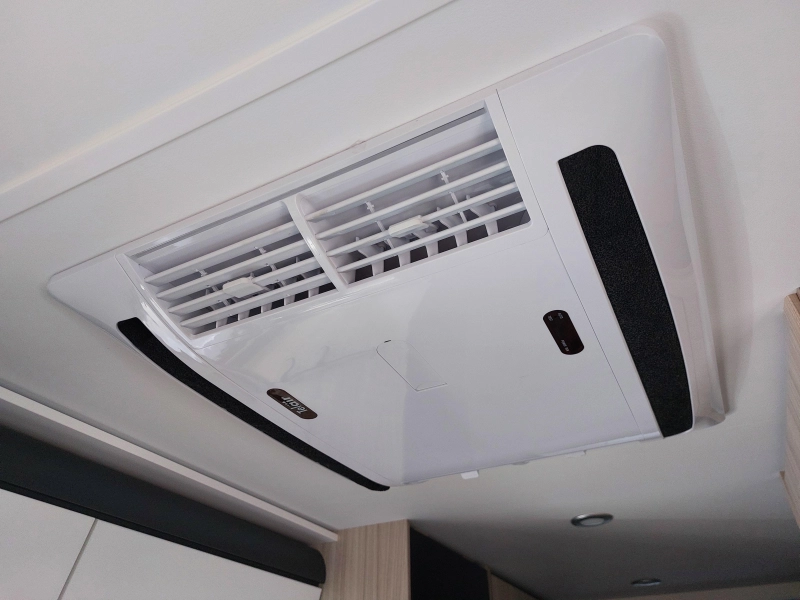 Sun Living A 75 DP 6 Slaapplaatsen/airco  foto: 5
