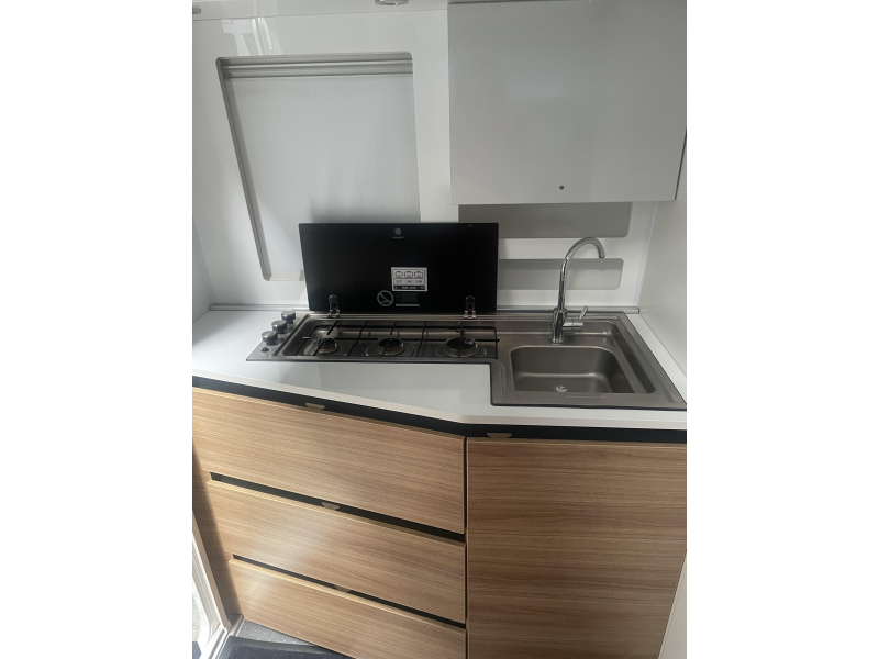 Adria Action Sport 391 LH  foto: 10