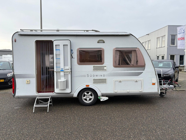 Knaus W01420 Südwind Gold Edition | Caravanmover | Zakluifel | Fietsendrager voor | IN PRIJS VERLAAGD NU €8950 foto: 7