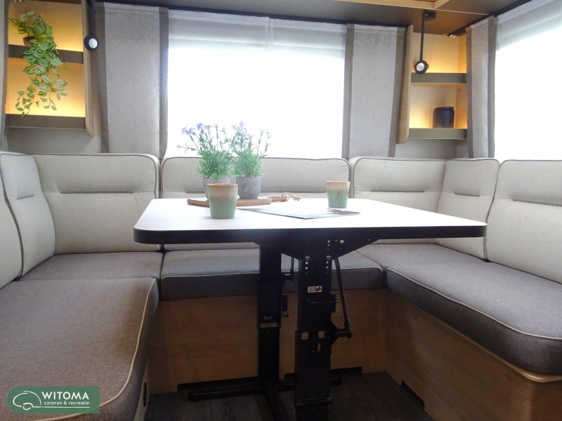 Weinsberg CaraOne Edition HOT 480 EU Enkel bedden  foto: 4