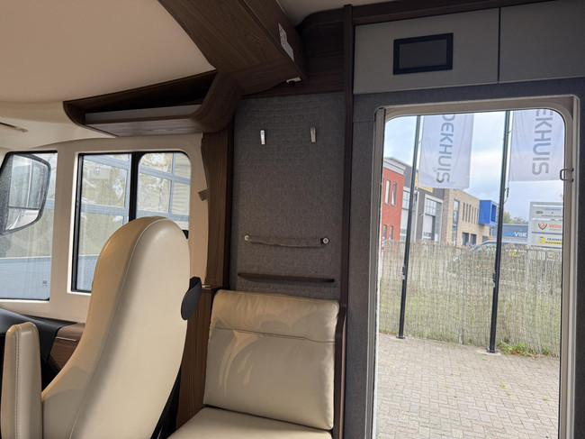 Hymer BML-I 780 Zeer compleet!! foto: 11