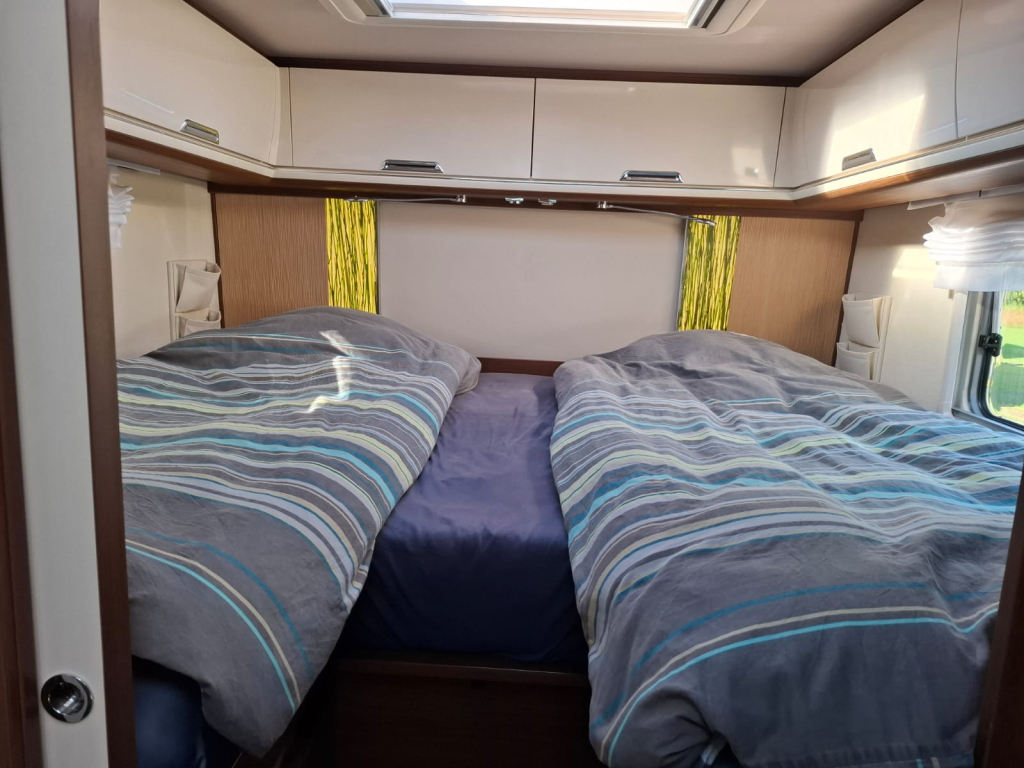 Niesmann bischoff Flair 880 LE foto: 15