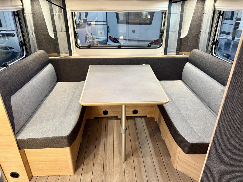 Knaus Sudwind Black Selection 460 EU &iexcl;Acci&oacute;n de aire acondicionado de verano! foto: 10