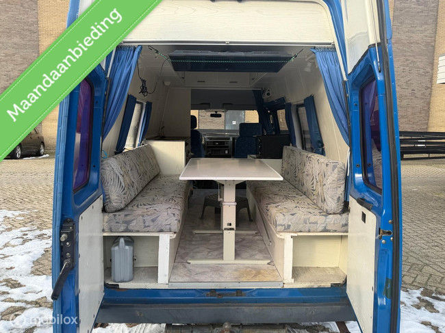Ford TRANSIT 190D VAN photo: 9