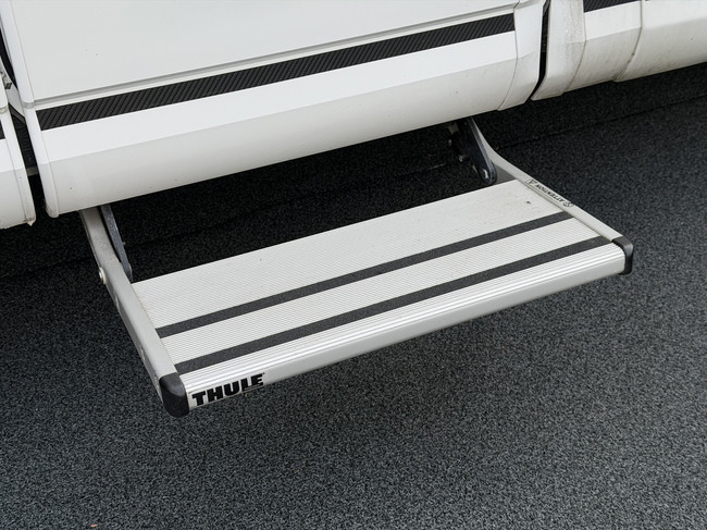 Knaus Van Wave VW 640 MEG Vansation / Free storage photo: 2