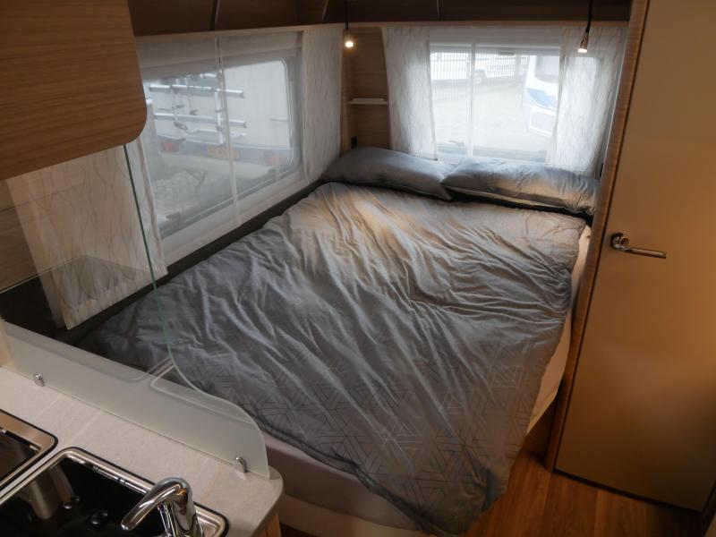 Fendt Bianco Activ 495 SFE Model 2026  foto: 11