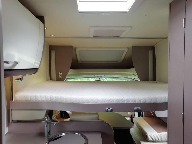Bürstner Lyseo Privilege 745 met twee luxe hefbed  foto: 18