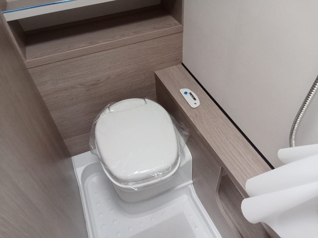 Bürstner Premio 550 TK foto: 18