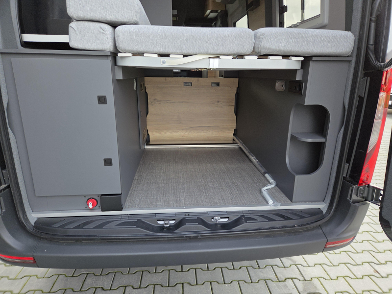 Clever Aventuro 600 4x4 Mercedes  foto: 21