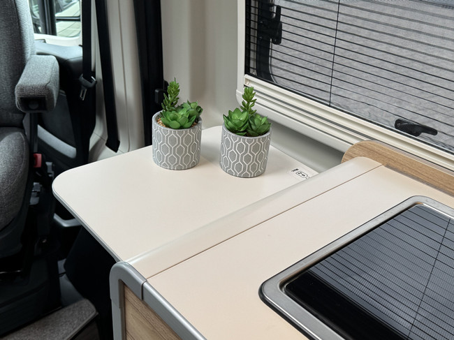 Hymer Yosemite 600 L&Auml;NGSBETTEN 160 PS Euro6 Fiat Ducato **Einzigartig/Dieselheizung/4 Sitzpl&auml;tze/2x Wohnraumbatterie/Markise/1. Besitzer/Nur Foto: 12