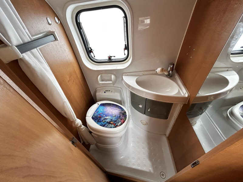 Chausson Twist 2 Dwarsbed/2008/Euro4/Airco  foto: 12