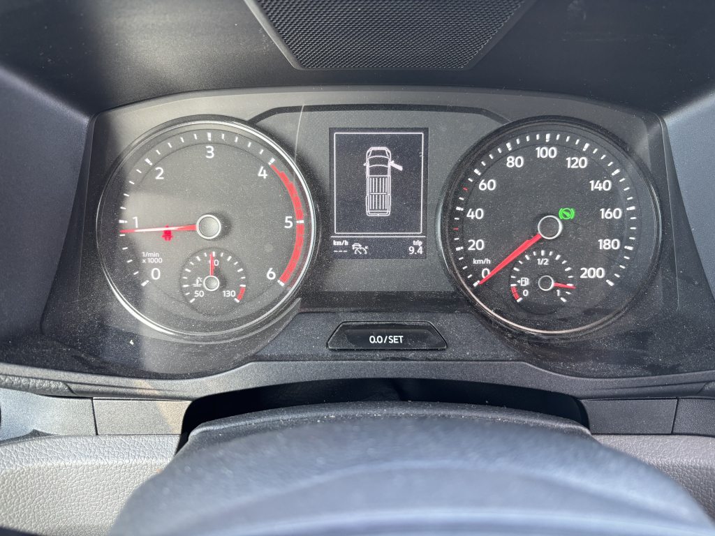 VOLKSWAGEN CRAFTER photo: 14