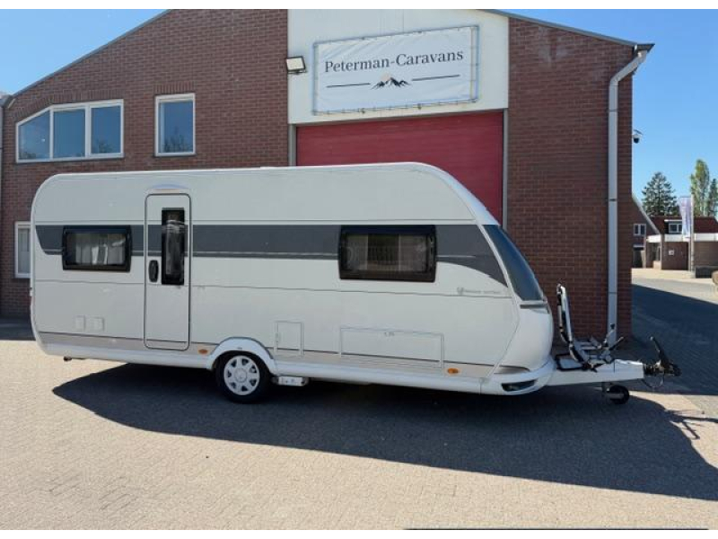 Hobby De Luxe 540 UL Incl. Mover en Voortent  foto: 1