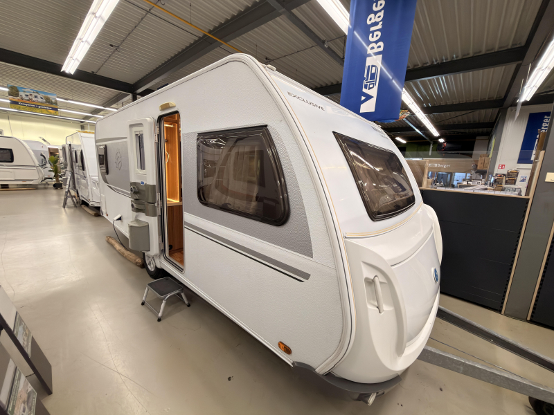 Knaus Sudwind Exclusive 580 UF mover+avance+aire acondicionado de banco foto: 1