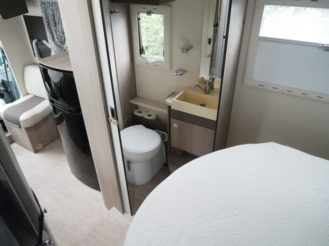 Challenger 288 EB, Half Integraal, Queensbed, Hefbed!! foto: 14
