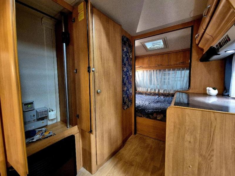 Hobby Excellent 450 UB  foto: 11