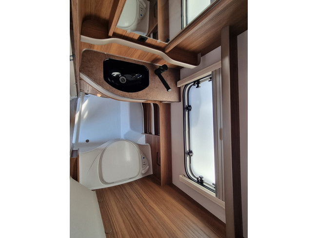 Eriba Touring 430 Legend Foto: 19