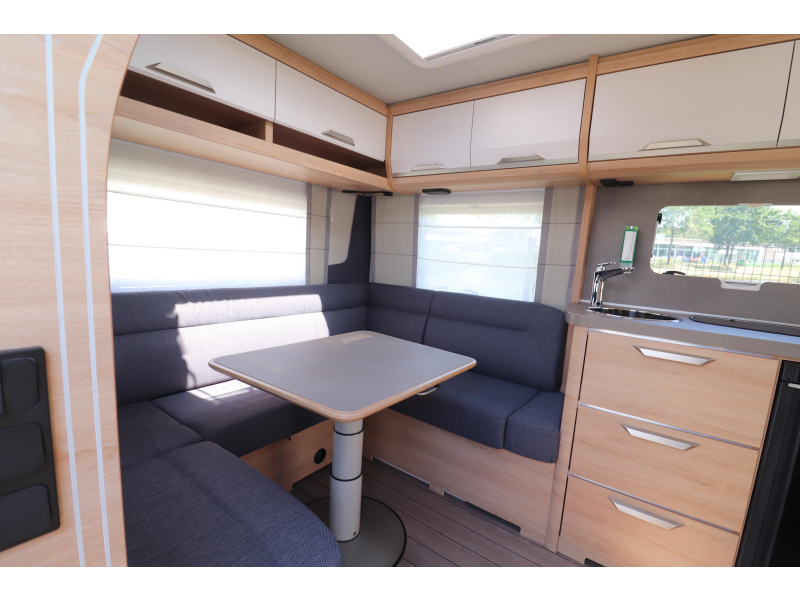 Knaus Sudwind 60 Years 450 FU Luifel/ Campovolo Gas  foto: 9