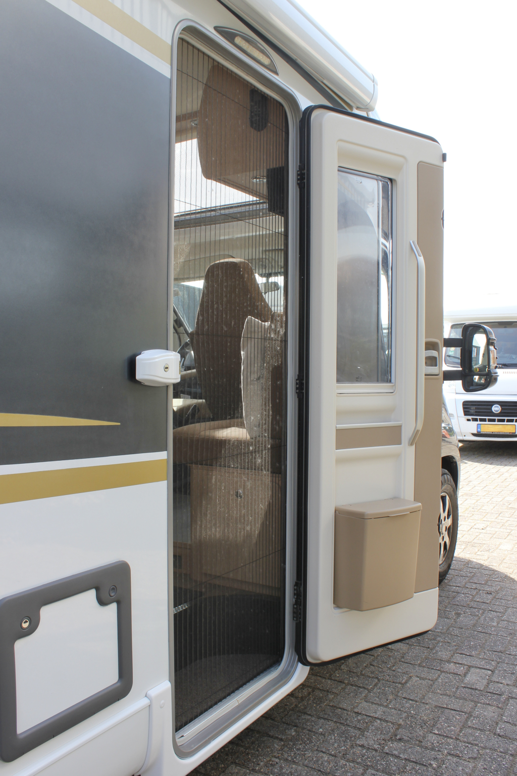 Bürst Nexxo T 690 foto: 6