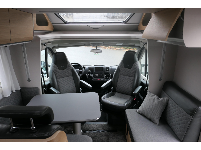 Adria Matrix Axess 670 SL Einzelbetten Foto: 6