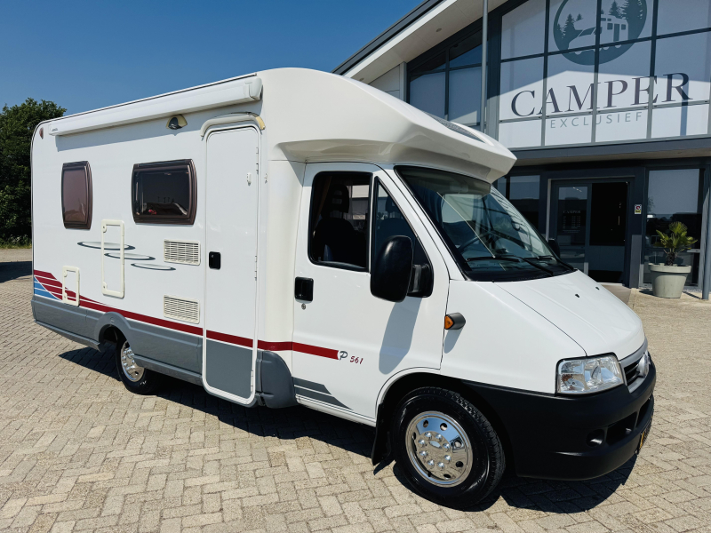 Homecar P 561 Aire acondicionado de motor Cama francesa foto: 3