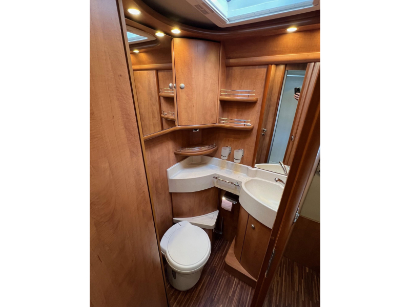 Carthago Chic C-Line I 5.0 QB queensbed , automaat  foto: 16