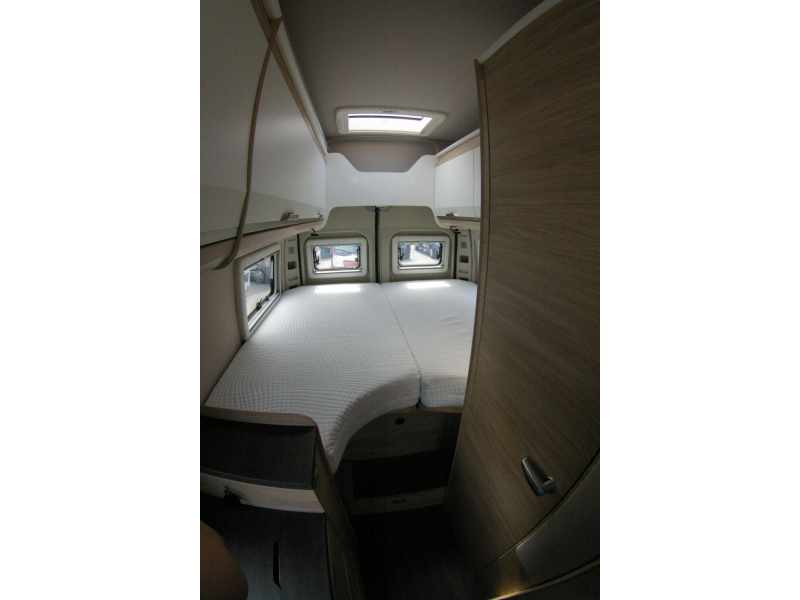 Knaus Boxstar 600 LIFETIME XL Camas individuales, 4 personas. foto: 8