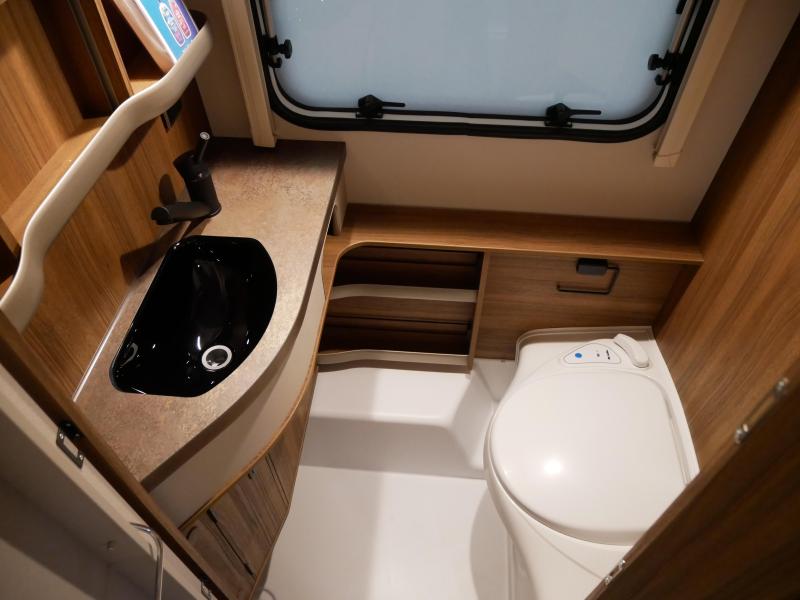 Eriba Touring 430 GRATIS MOVER en LUIFEL  foto: 10