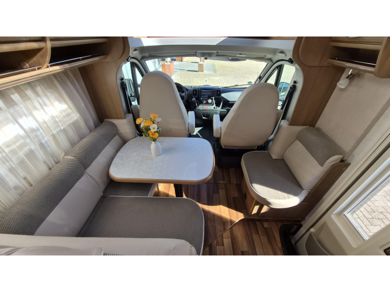 Hymer Tramp 678 Lengtebedden 150PK Heavy  foto: 13