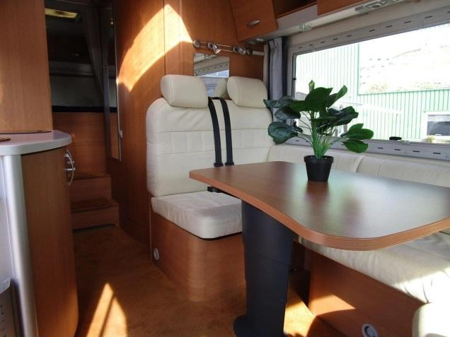 Knaus Sunliner 658 LG Foto: 8