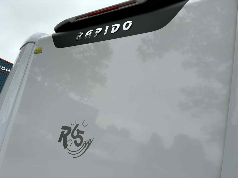 Rapido 666 F 65 Optimum Line  foto: 8
