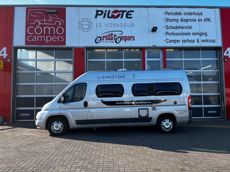 Roller Team Livingstone 2 600 Dwarsbed, Buscamper  foto: 1