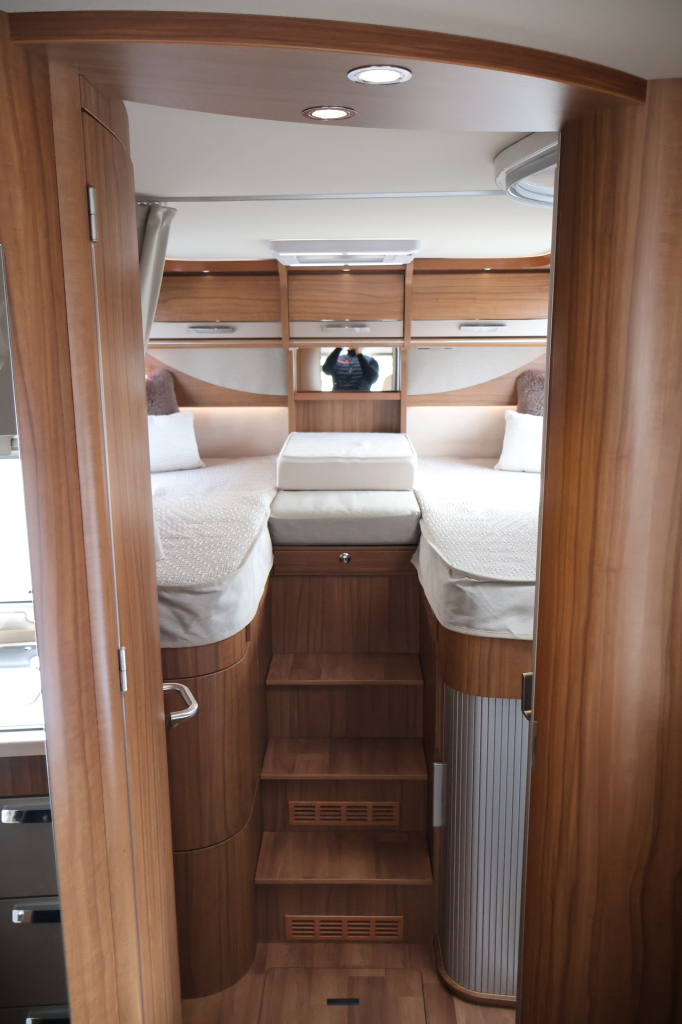 Hymer  B 704 PL Premium Line foto: 16