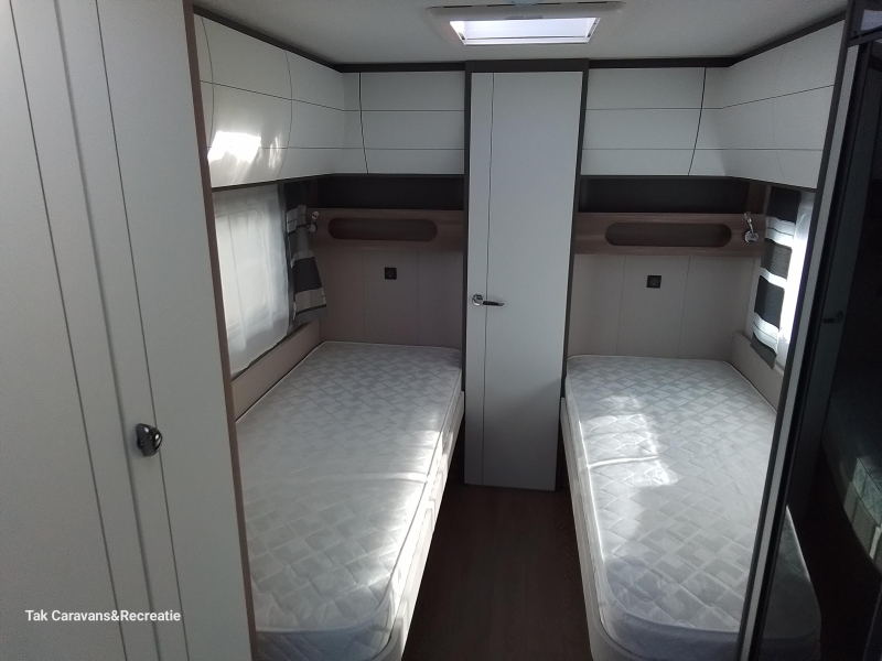 Hobby Excellent Edition 540 WLU NU MET HOGE KORTING!!!  foto: 1
